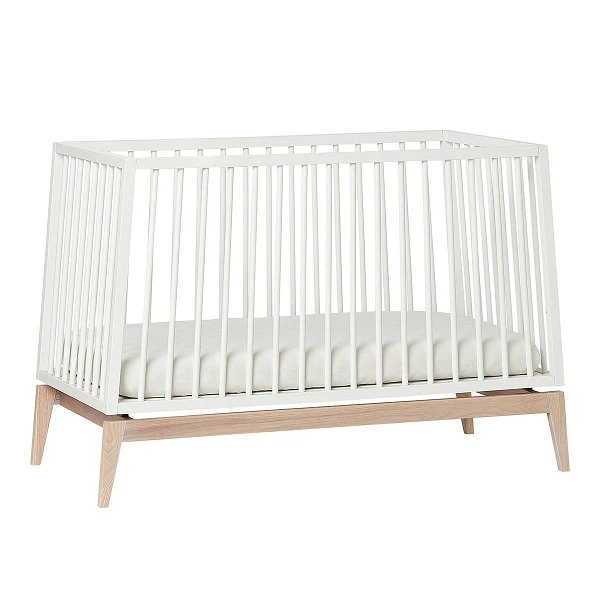 Leander Luna Babybett 60x120 Cm Weiß/Eiche 5 Leander Luna Babybett 60x120 Cm Weiß/Eiche – Bild 3