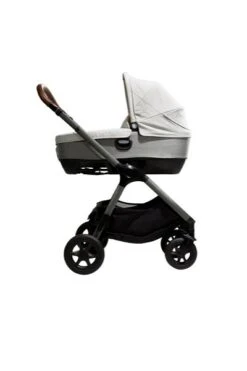 Joie Signature Calmi Auto-Babywanne R 129 Oyster -Geschäft Für Babyprodukte c2105aaoys000 calmir129 oyster onstroller 8760 cs cc ns web
