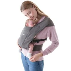 Ergobaby Embrace Heather Grey Babytrage Für Neugeborene 11 Ergobaby Embrace Heather Grey Babytrage Für Neugeborene -Geschäft Für Babyprodukte embrace heathergrey bcemagry ifi 2