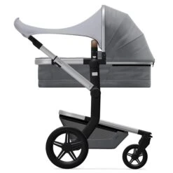 Joolz Day+ Kinderwagen Timeless Taupe Bundle 16 Joolz Day+ Kinderwagen Timeless Taupe Bundle -Geschäft Für Babyprodukte joolz day gorgeous grey product photography cot comfort cover 2 1