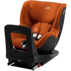 Britax Römer SwingFix M I-Size Kindersitz Golden Cognac | Bis 18 Kg -Geschäft Für Babyprodukte swingfix m i size goldencognac 02 2022